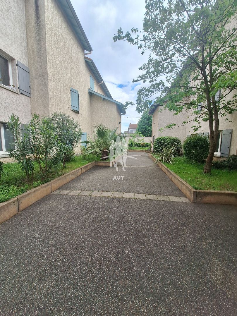 Appartement à vendre  - 3 pièce(s) - 70m2 - Lyon (69008)