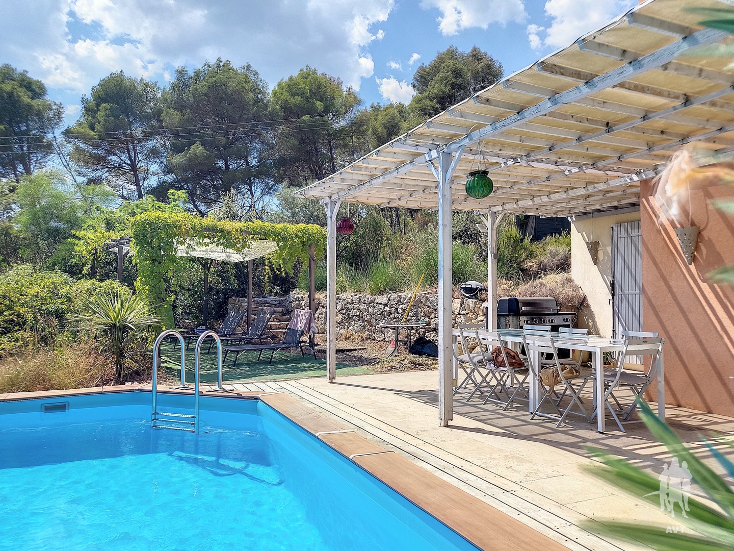 Maison à vendre  - 4 pièce(s) - 93m2 - Salernes (83690)