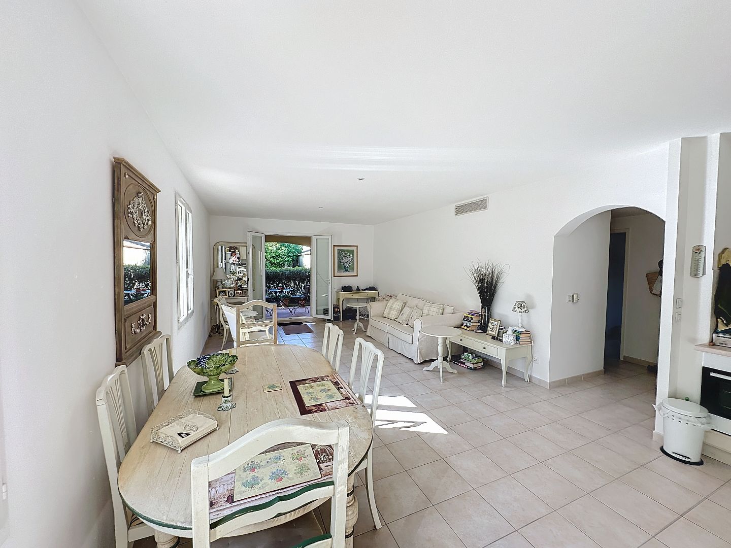 >Appartement en rez-de-jardin à vendre  - 3 pièce(s) - 70m2 - Lorgues (83510)