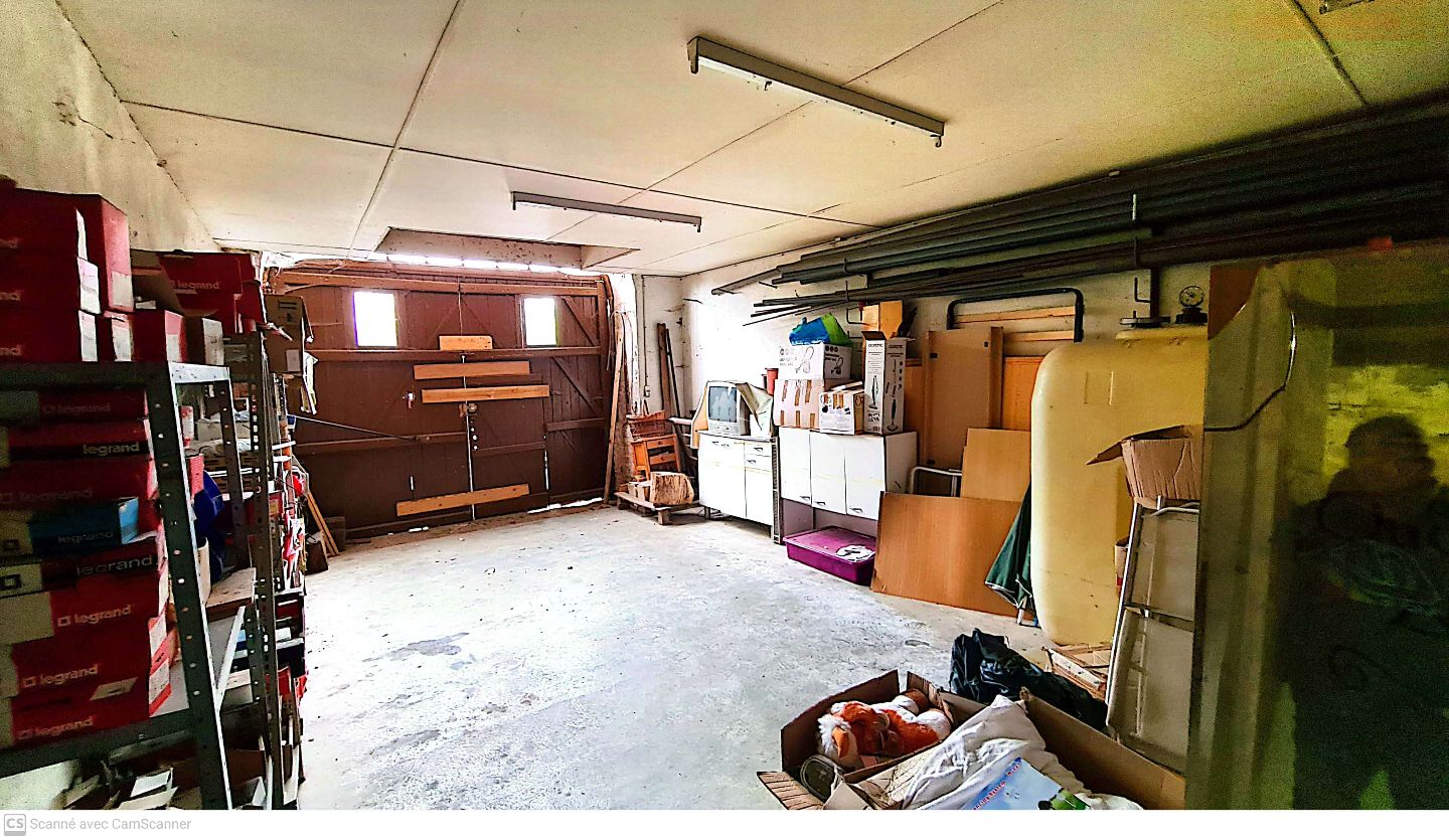 Immeuble à rénover, surface totale 750 m²