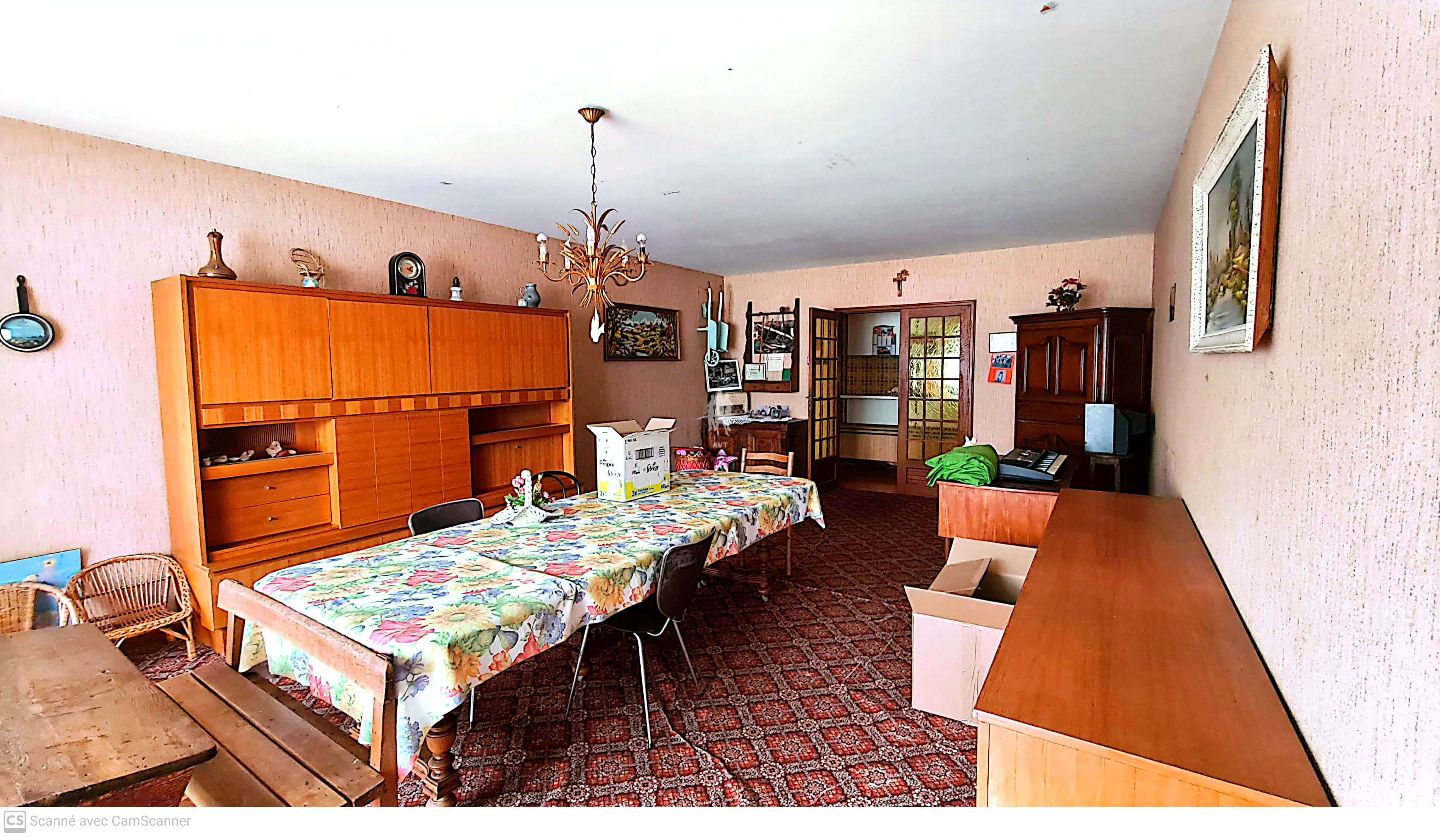 Immeuble à vendre  - 342m2 - Dampierre-sur-salon (70180)