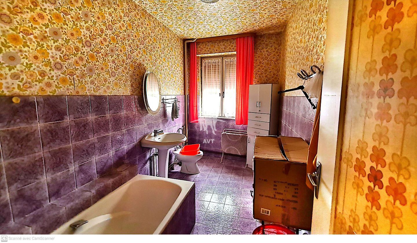 Immeuble à vendre  - 342m2 - Dampierre-sur-salon (70180)