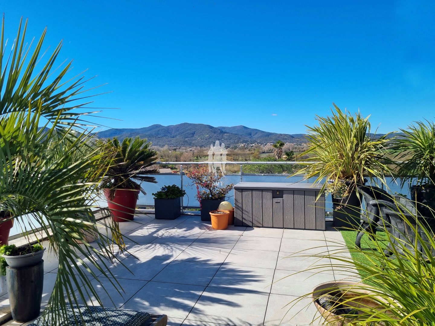 Appartement à vendre  - 2 pièce(s) - 49m2 - Puget-sur-argens (83480)