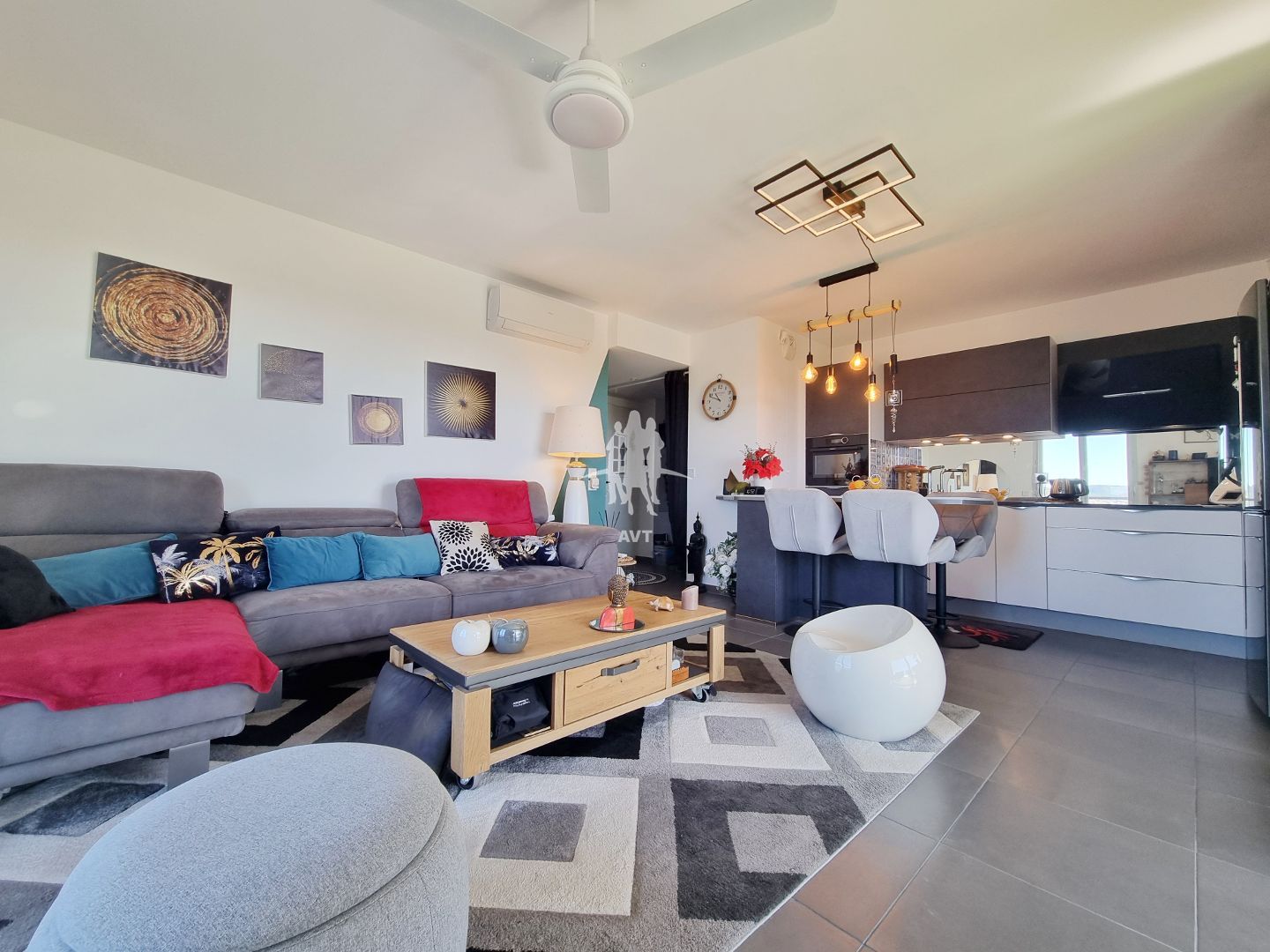 Appartement à vendre  - 2 pièce(s) - 49m2 - Puget-sur-argens (83480)