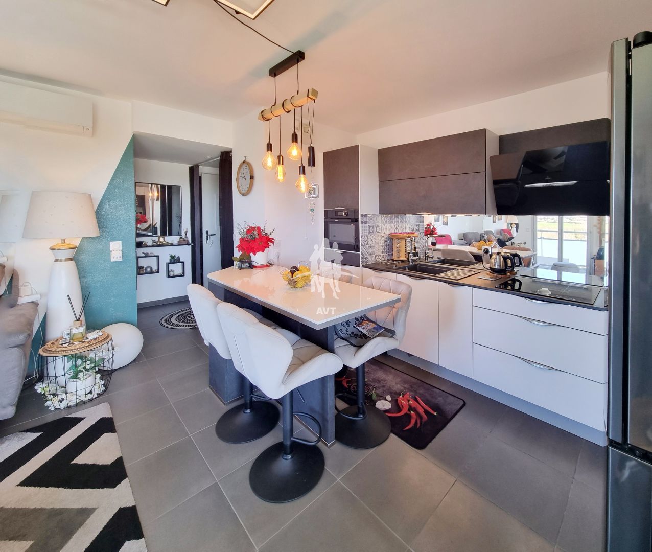 Appartement à vendre  - 2 pièce(s) - 49m2 - Puget-sur-argens (83480)