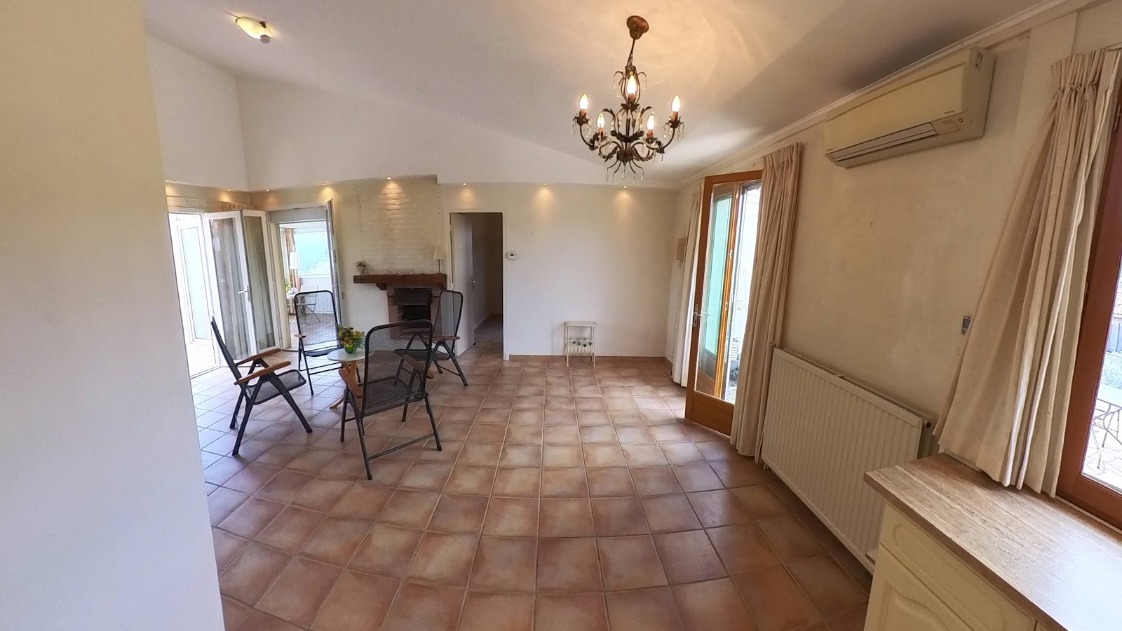 Maison individuelle à vendre  - 4 pièce(s) - 82m2 - Pouzols-minervois (11120)