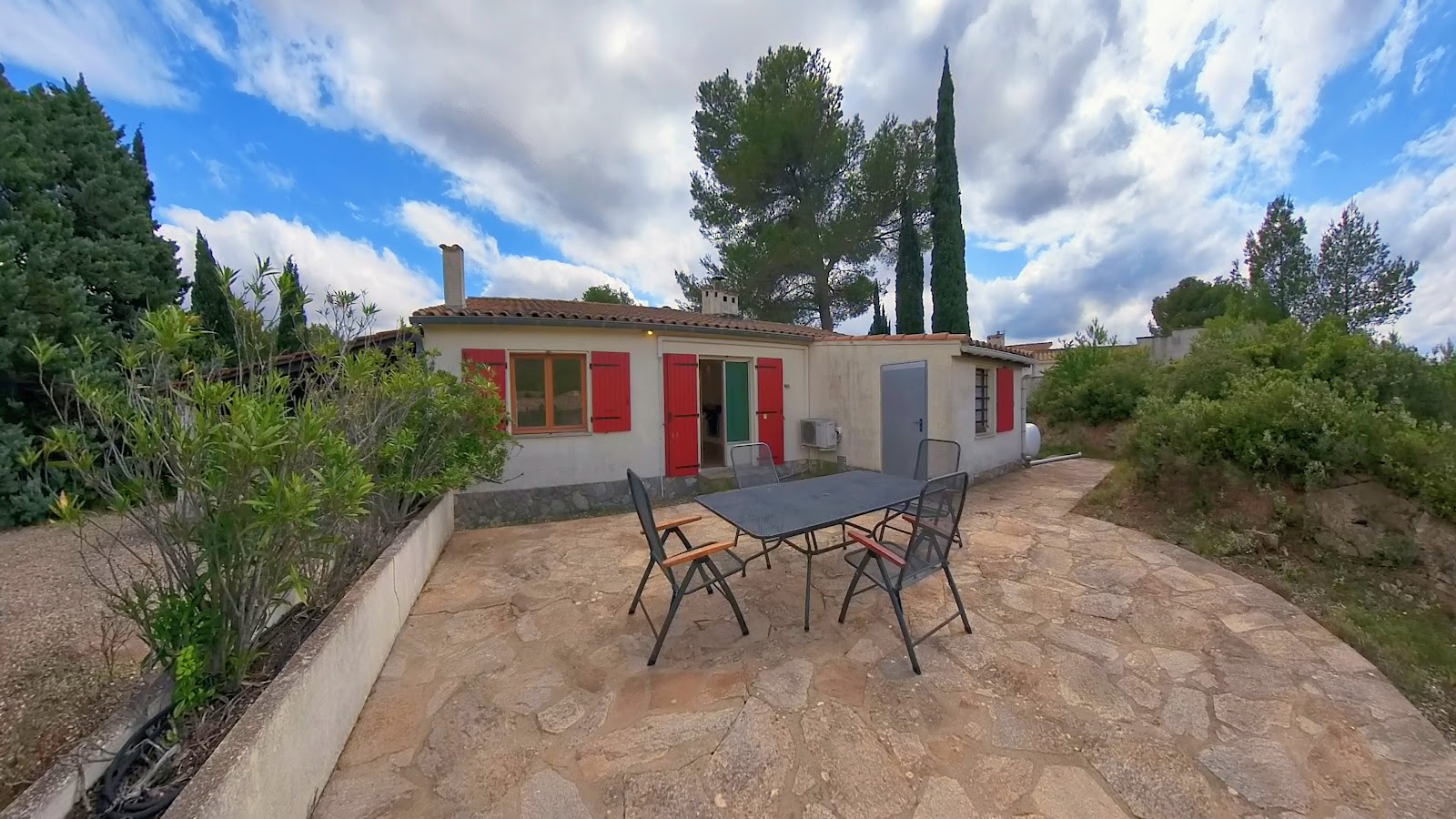 Maison individuelle à vendre  - 4 pièce(s) - 82m2 - Pouzols-minervois (11120)