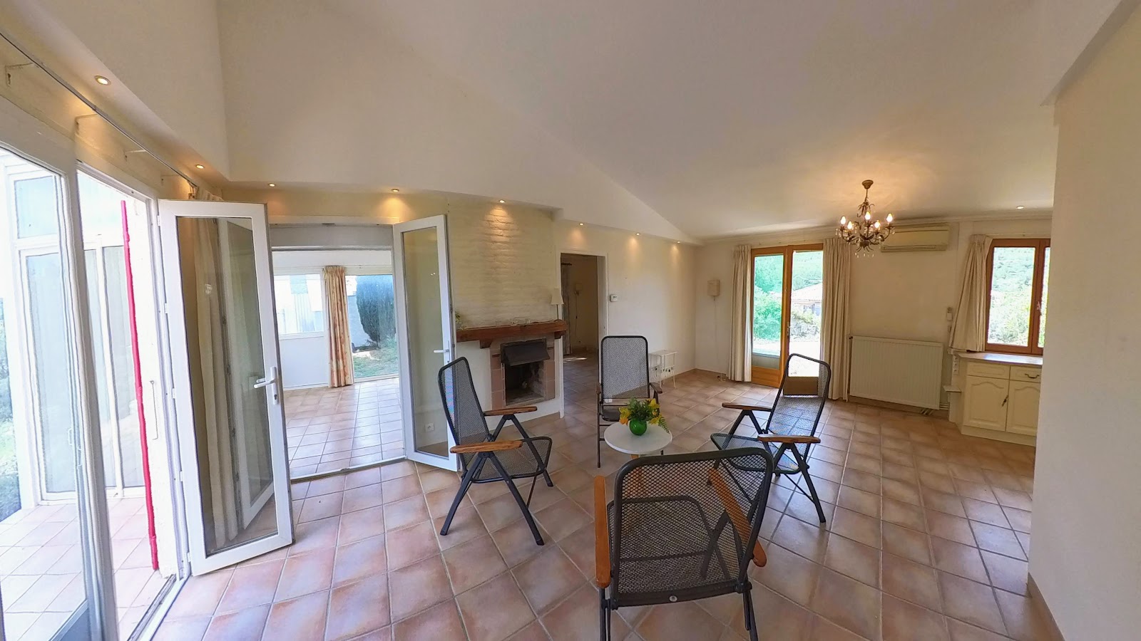Maison individuelle à vendre  - 4 pièce(s) - 82m2 - Pouzols-minervois (11120)