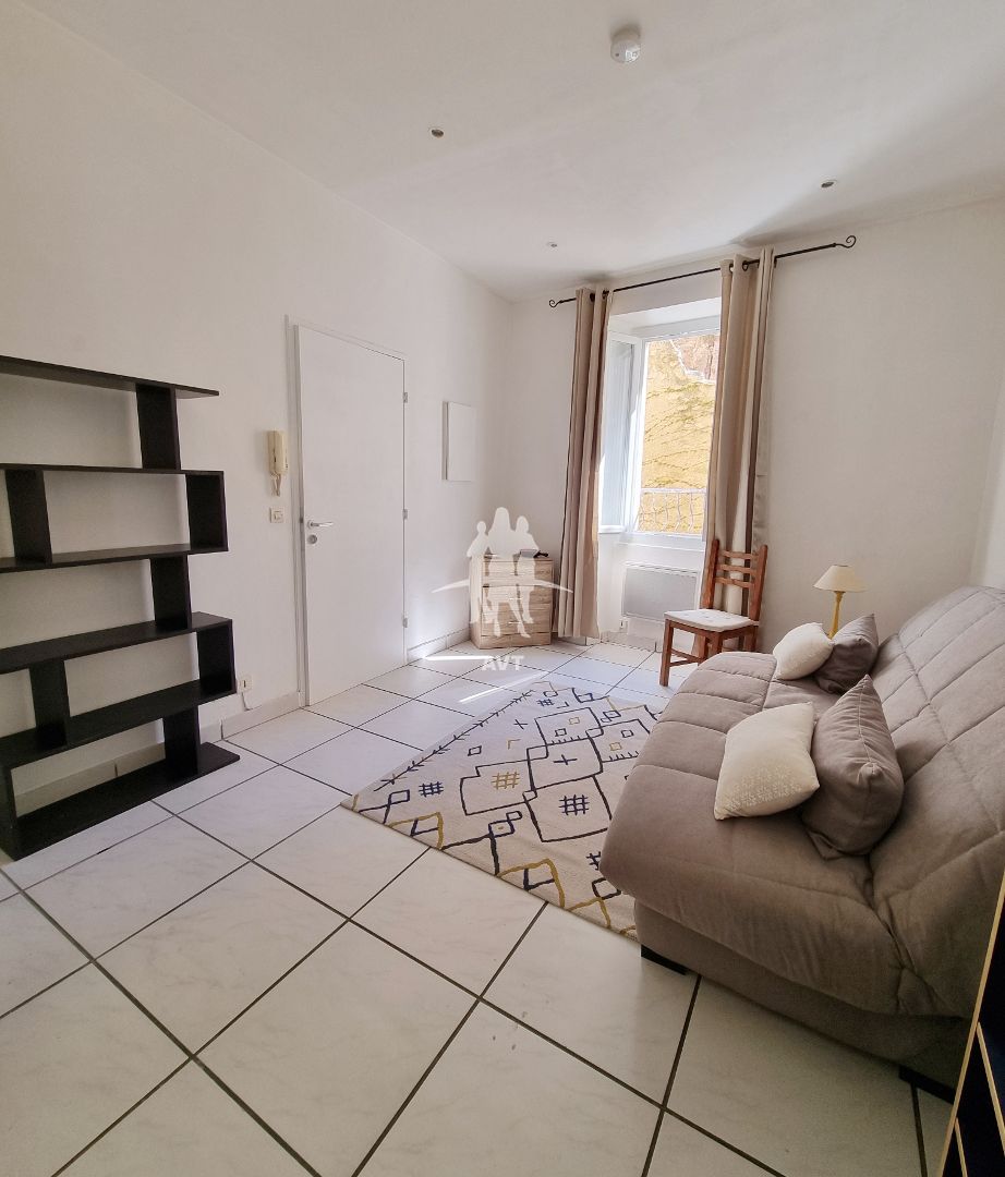 Studio à vendre  - 1 pièce(s) - 22m2 - Lorgues (83510)