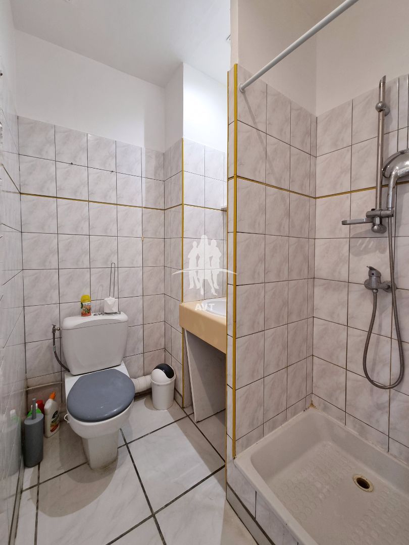 Studio à vendre  - 1 pièce(s) - 22m2 - Lorgues (83510)