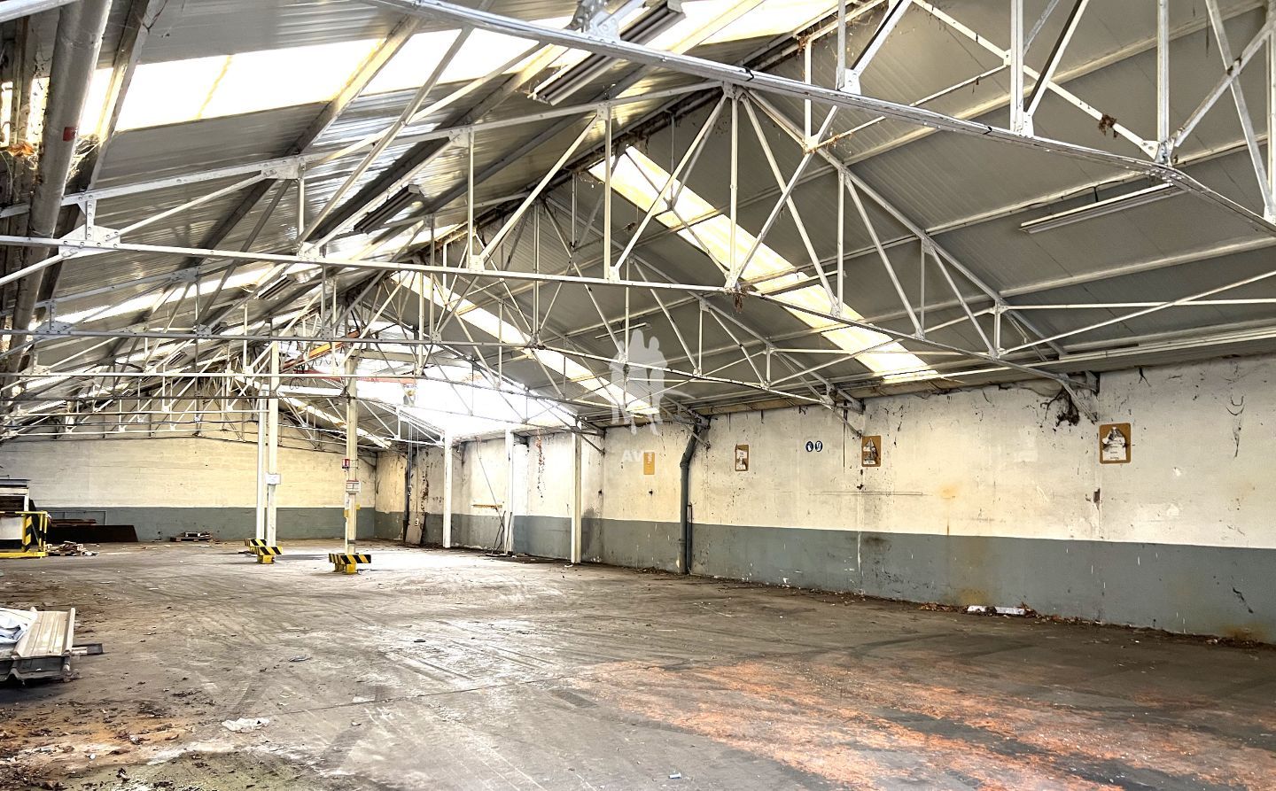 A vendre Bonnières-sur-Seine 78270 , Local d'activité 3170 m2 