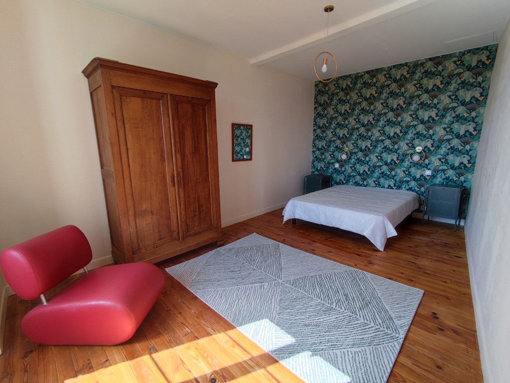 Maison en pierre à vendre  - 3 pièce(s) - 87m2 - Mortagne Sur Gironde (17120)