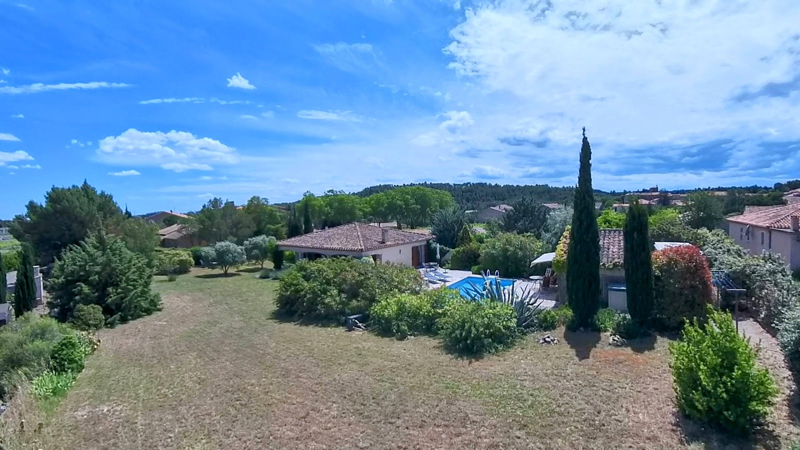 Villa à vendre  - 4 pièce(s) - 88m2 - Aigne (34210)