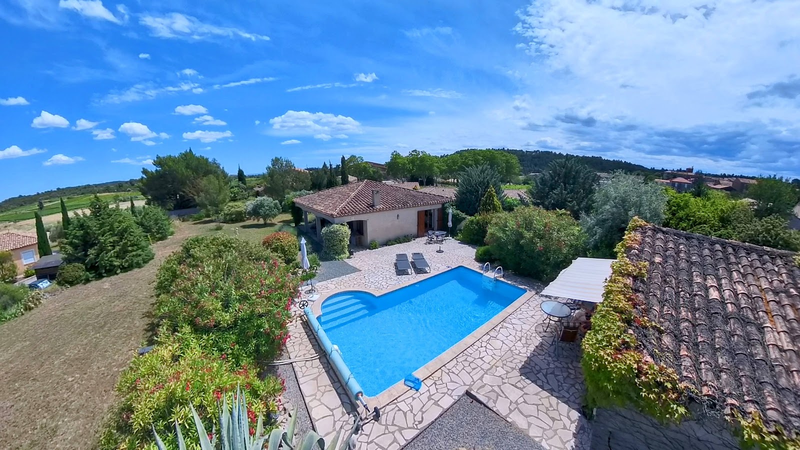 Villa à vendre  - 4 pièce(s) - 88m2 - Aigne (34210)