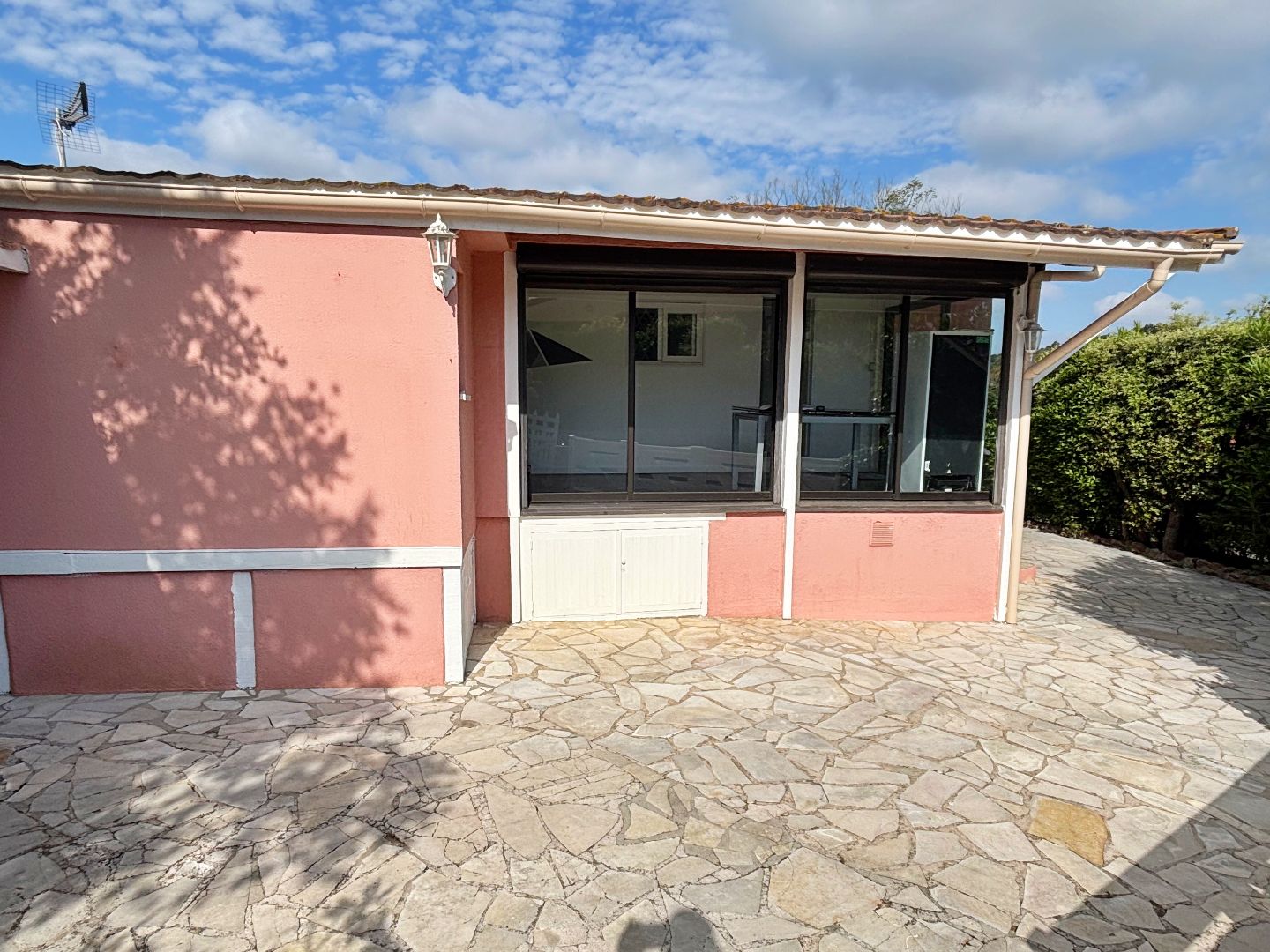 Chalet à vendre  - 3 pièce(s) - 48m2 - Roquebrune-sur-argens (83520)