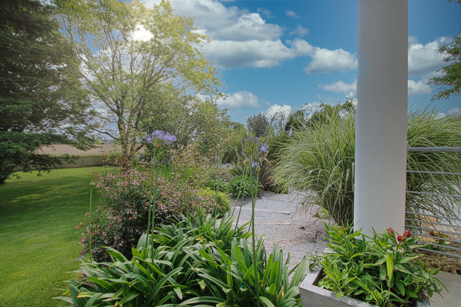 Maison rénovée à vendre  - 8 pièce(s) - 290m2 - Saujon (17600)