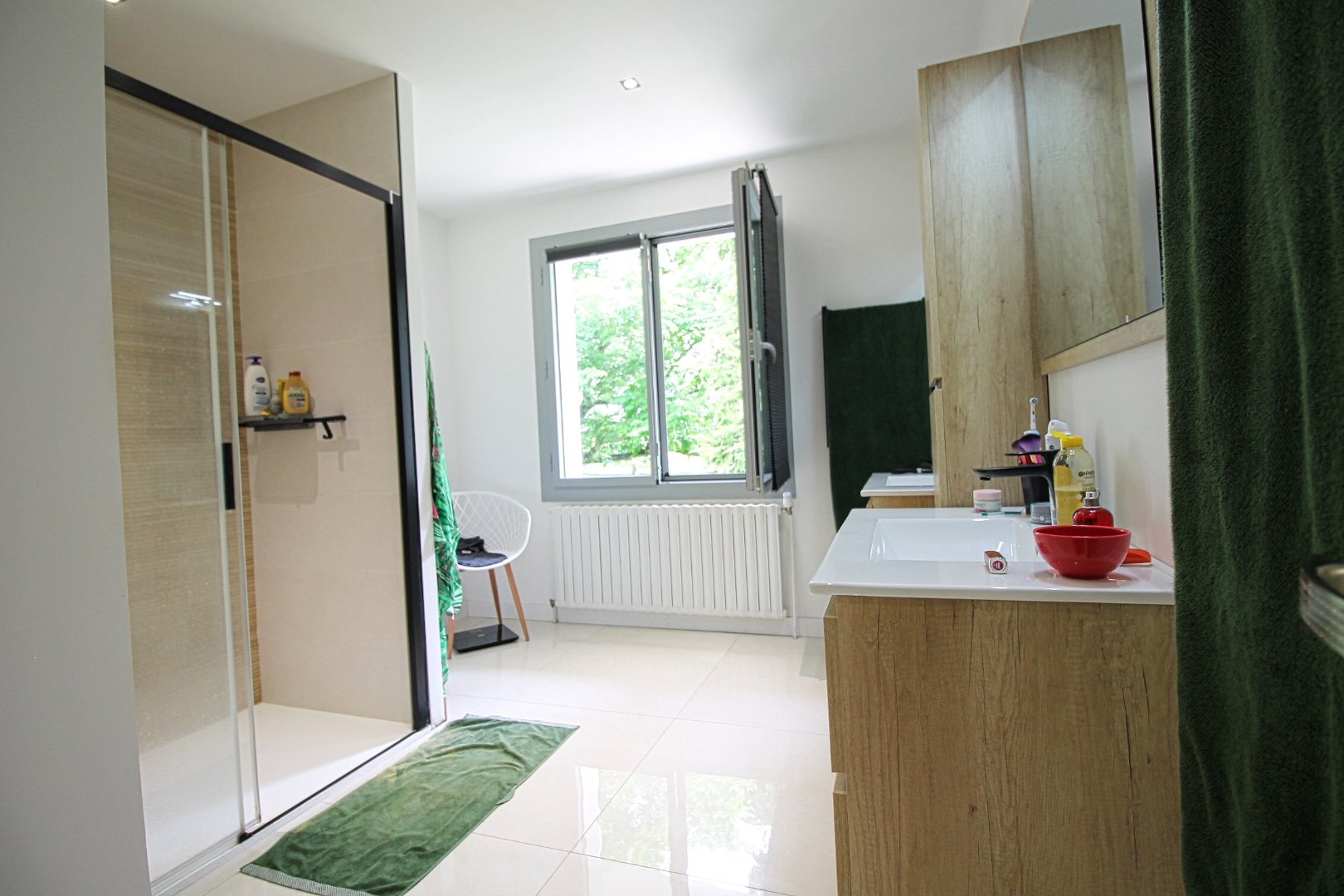 Maison rénovée à vendre  - 8 pièce(s) - 290m2 - Saujon (17600)