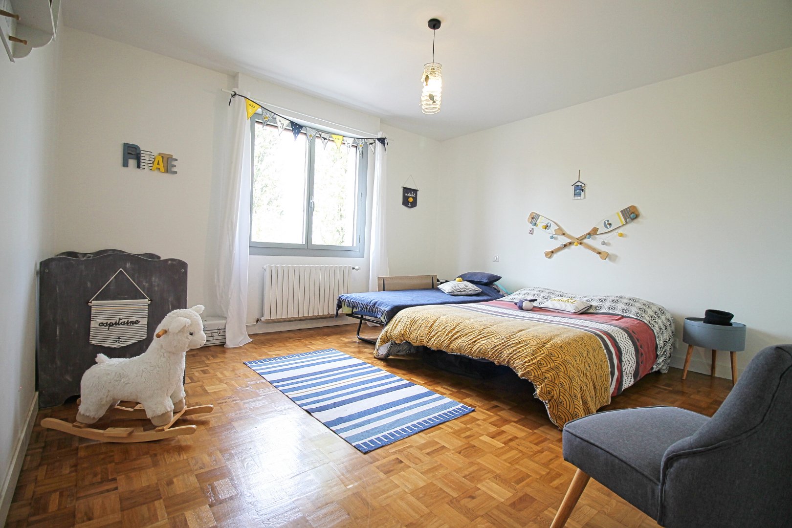 Maison rénovée à vendre  - 8 pièce(s) - 290m2 - Saujon (17600)