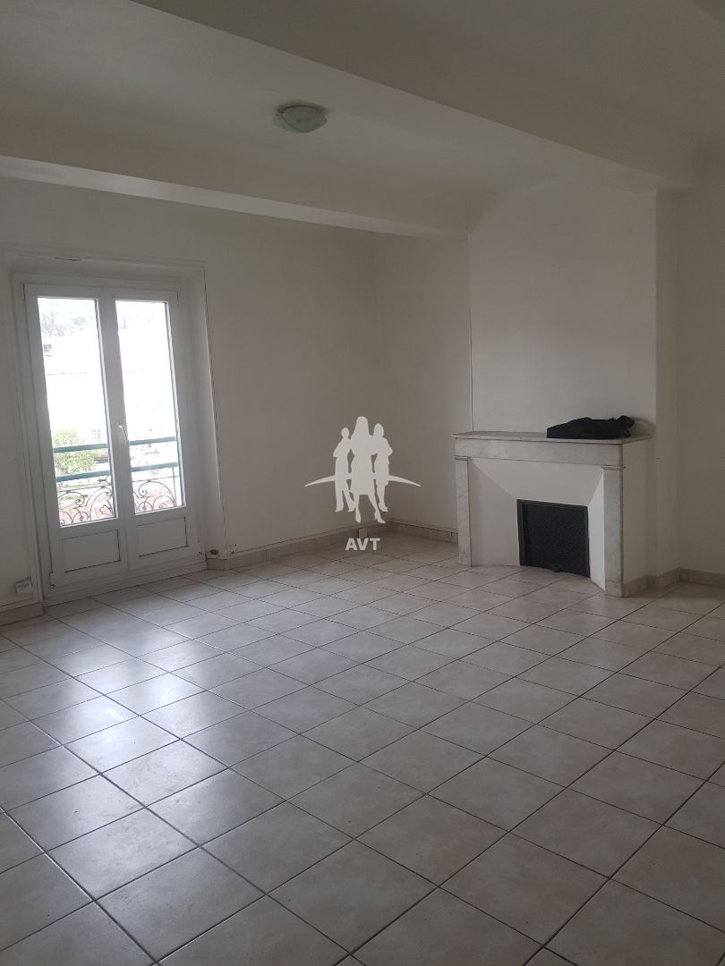 Immeuble de rapport à vendre  - 18 pièce(s) - 600m2 - Draguignan (83300)