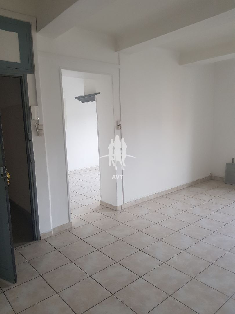 Immeuble de rapport à vendre  - 18 pièce(s) - 600m2 - Draguignan (83300)