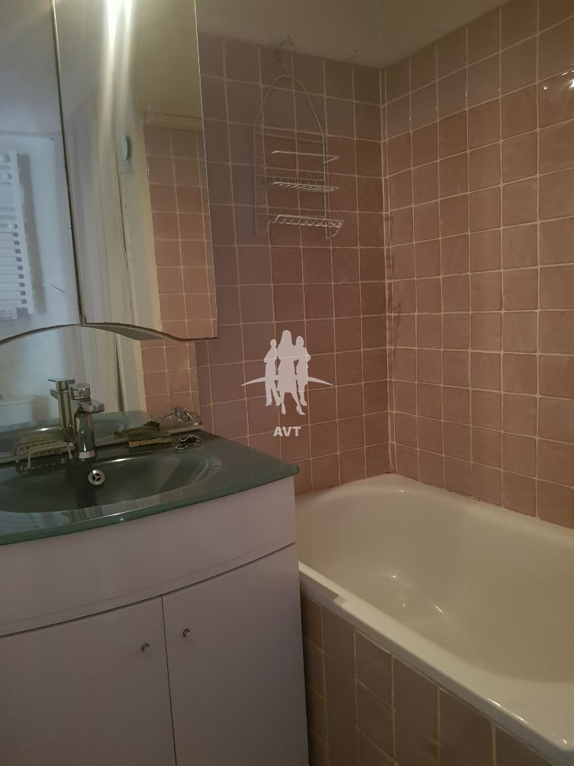 Maison à vendre  - 7 pièce(s) - Allos (04260)