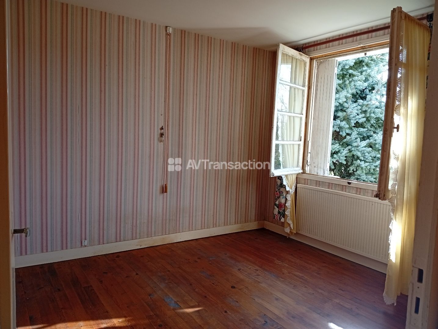 Maison à vendre  - 4 pièce(s) - 80m2 - Cernay (86140)