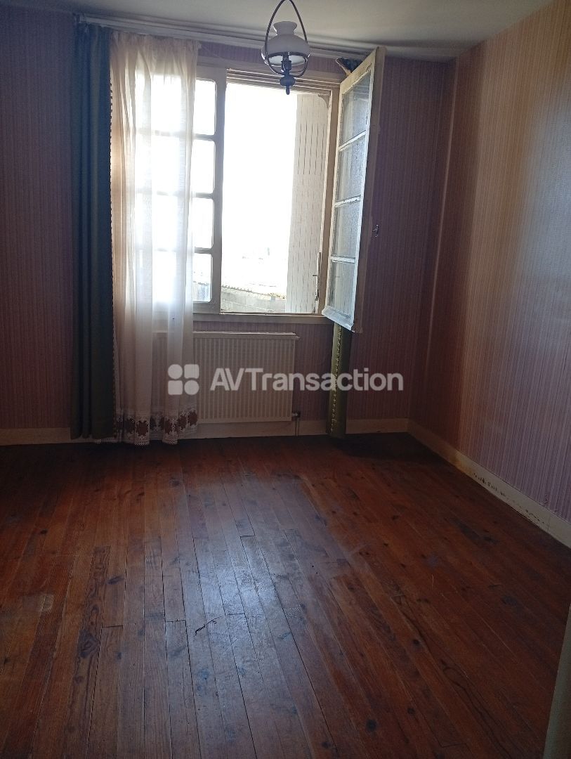 Maison à vendre  - 4 pièce(s) - 80m2 - Cernay (86140)