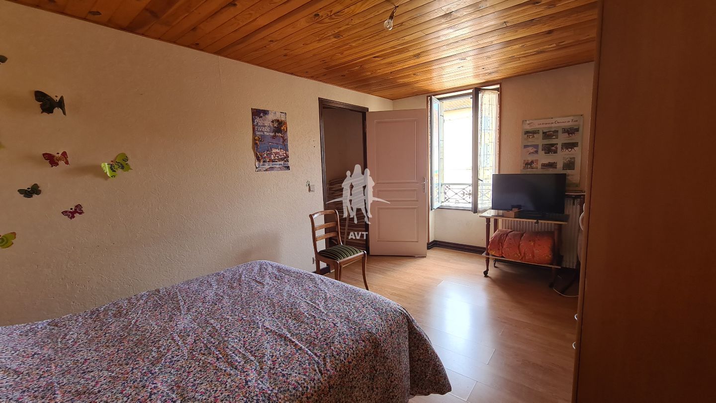 Immeuble de rapport à vendre  - 6 pièce(s) - 141m2 - Gray (70100)