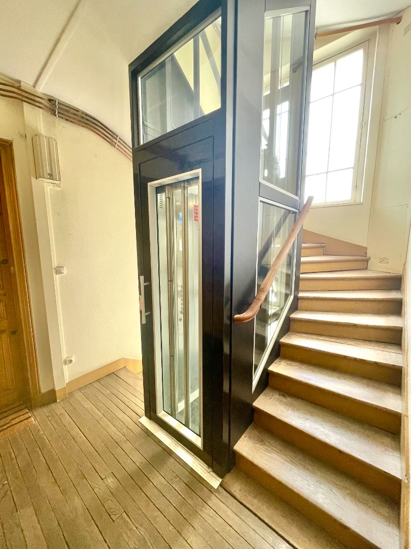 Appartement à vendre  - 1 pièce(s) - 24.1m2 - Paris (75019)