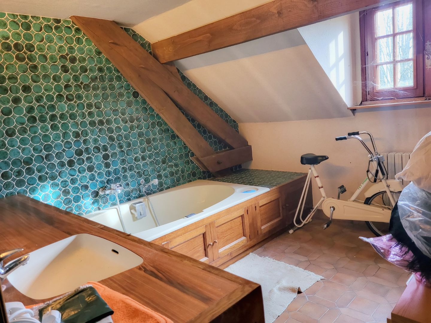 Maison à vendre  - 6 pièce(s) - 166m2 - Crottet (01290)