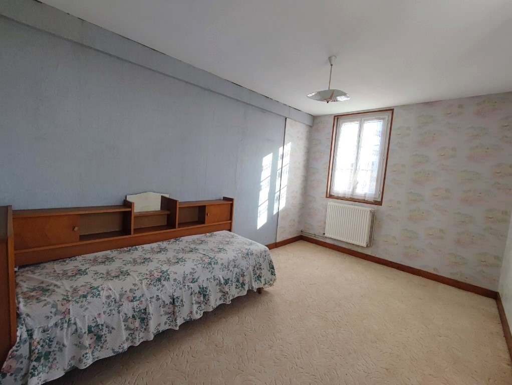 Maison à vendre  - 4 pièce(s) - 116m2 - Pons (17800)