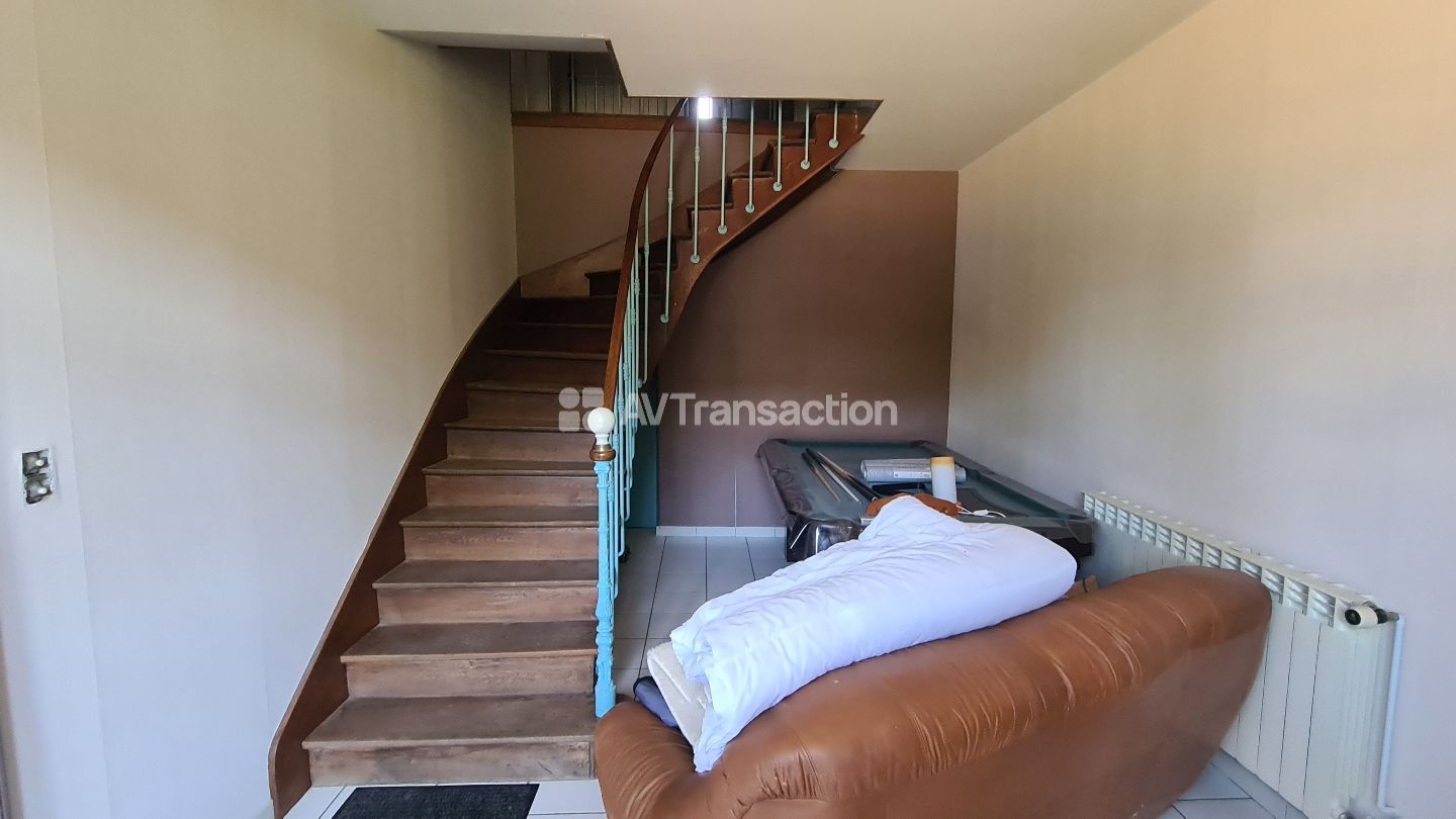 Maison à vendre  - 10 pièce(s) - 300m2 - Fresne-saint-mamès (70130)