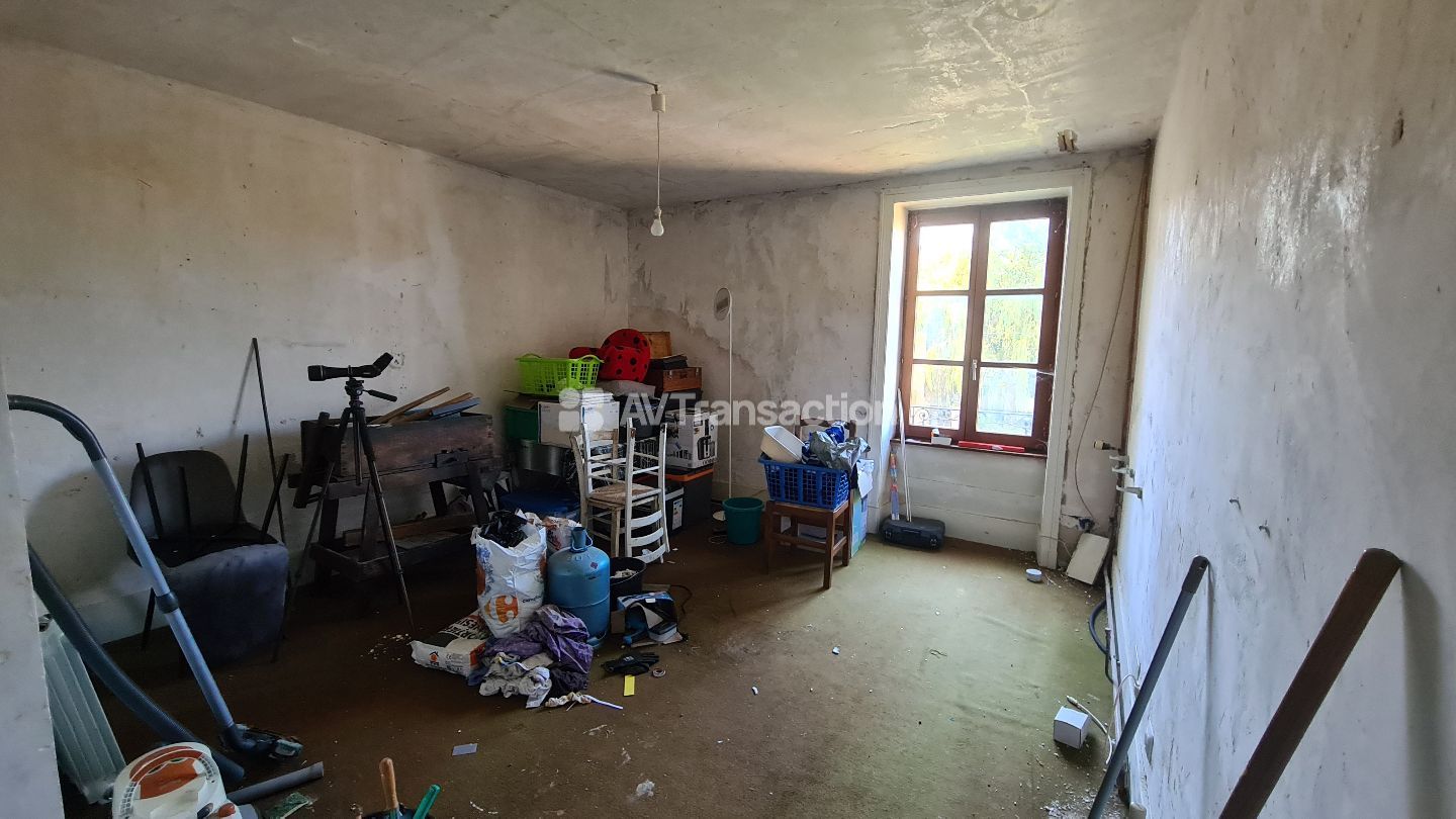 Maison à vendre  - 10 pièce(s) - 300m2 - Fresne-saint-mamès (70130)