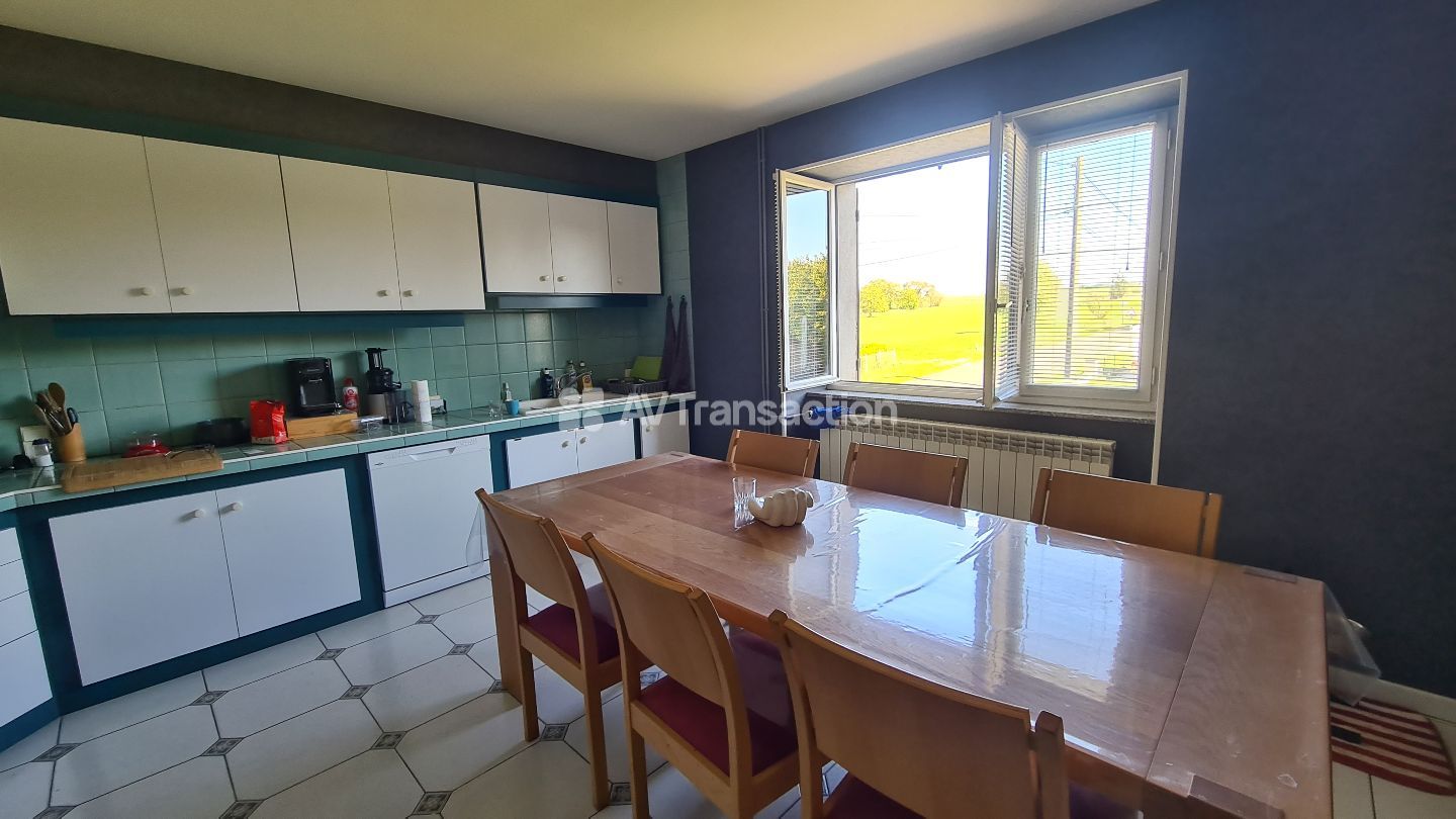 Maison à vendre  - 10 pièce(s) - 300m2 - Fresne-saint-mamès (70130)