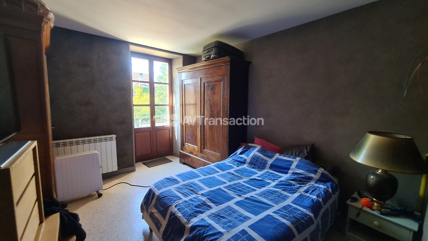 Maison à vendre  - 10 pièce(s) - 300m2 - Fresne-saint-mamès (70130)