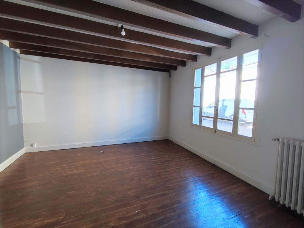 Maison à vendre  - 8 pièce(s) - 194m2 - Pons (17800)