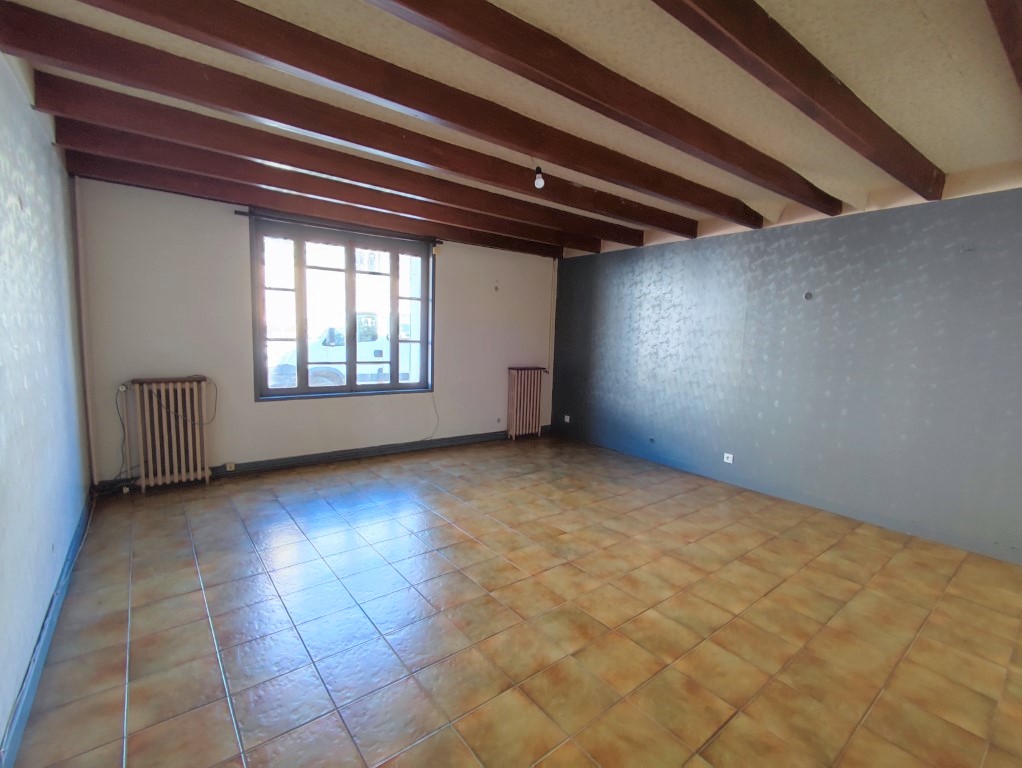 Maison à vendre  - 8 pièce(s) - 194m2 - Pons (17800)