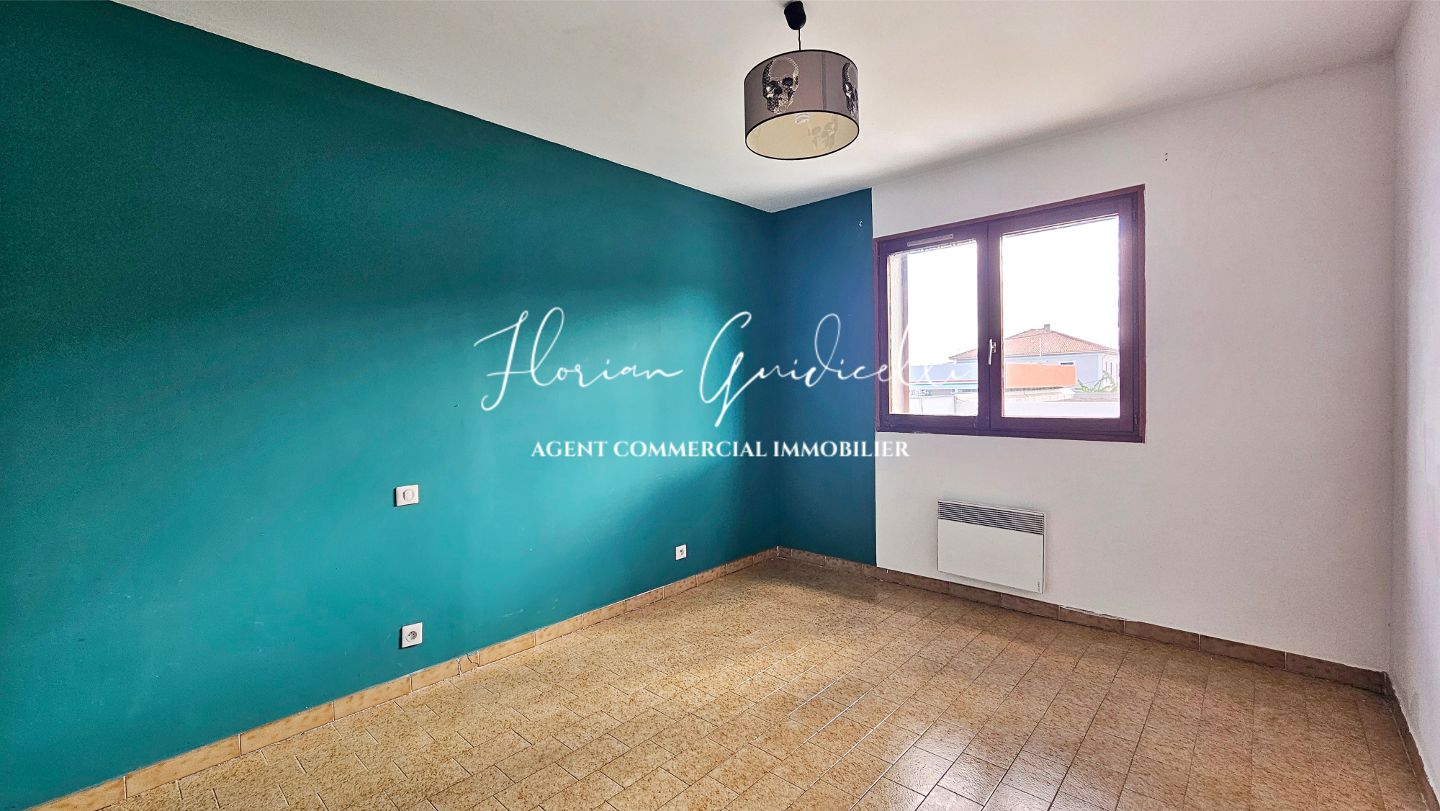 Appartement ancien à vendre  - 4 pièce(s) - 141m2 - Biguglia (20620)