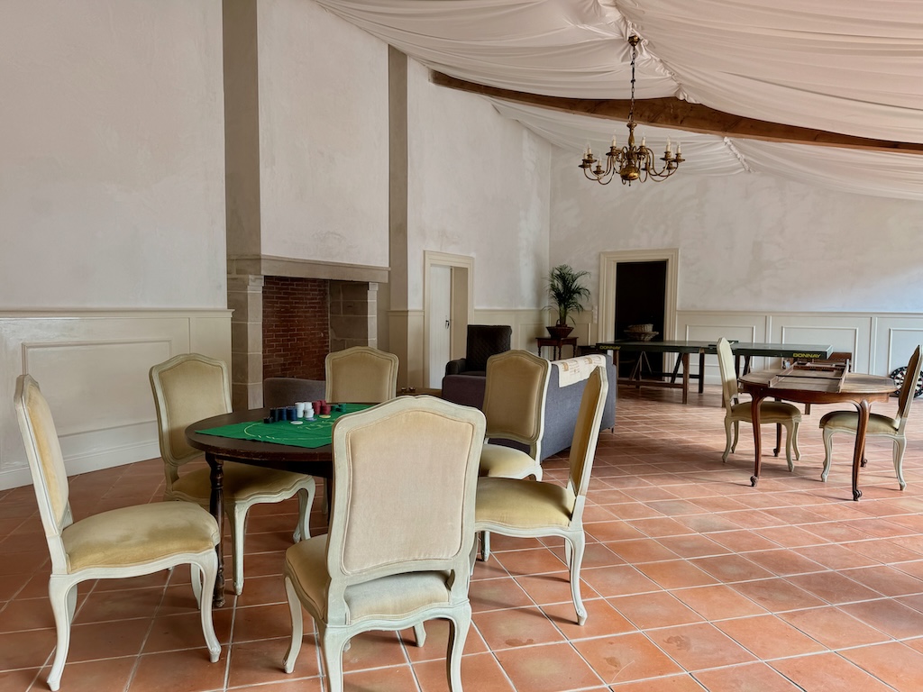 Domaine à vendre  - 12 pièce(s) - 800m2 - Carcassonne (11100)