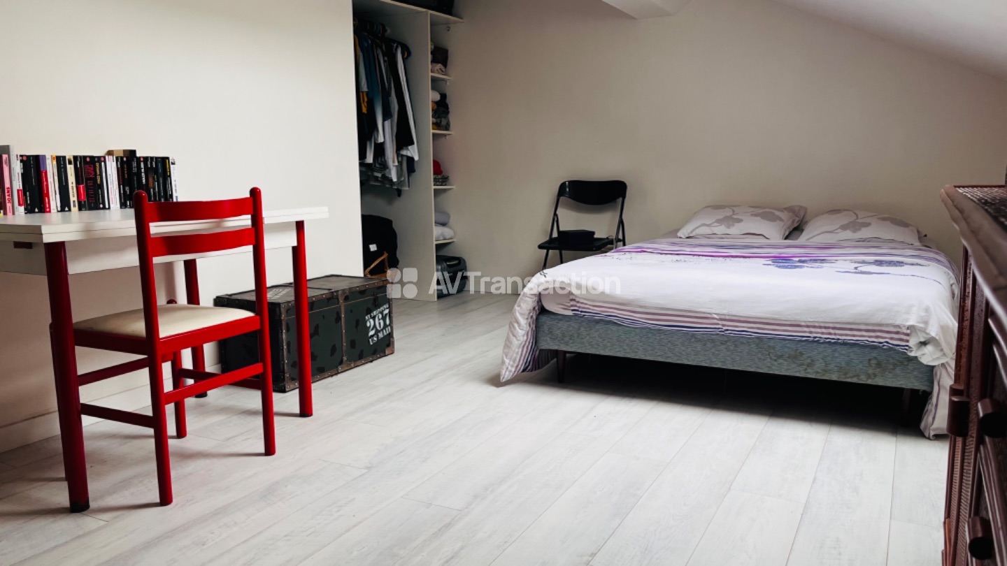 Maison de village à vendre  - 6 pièce(s) - 137.24m2 - Amnéville (57360)