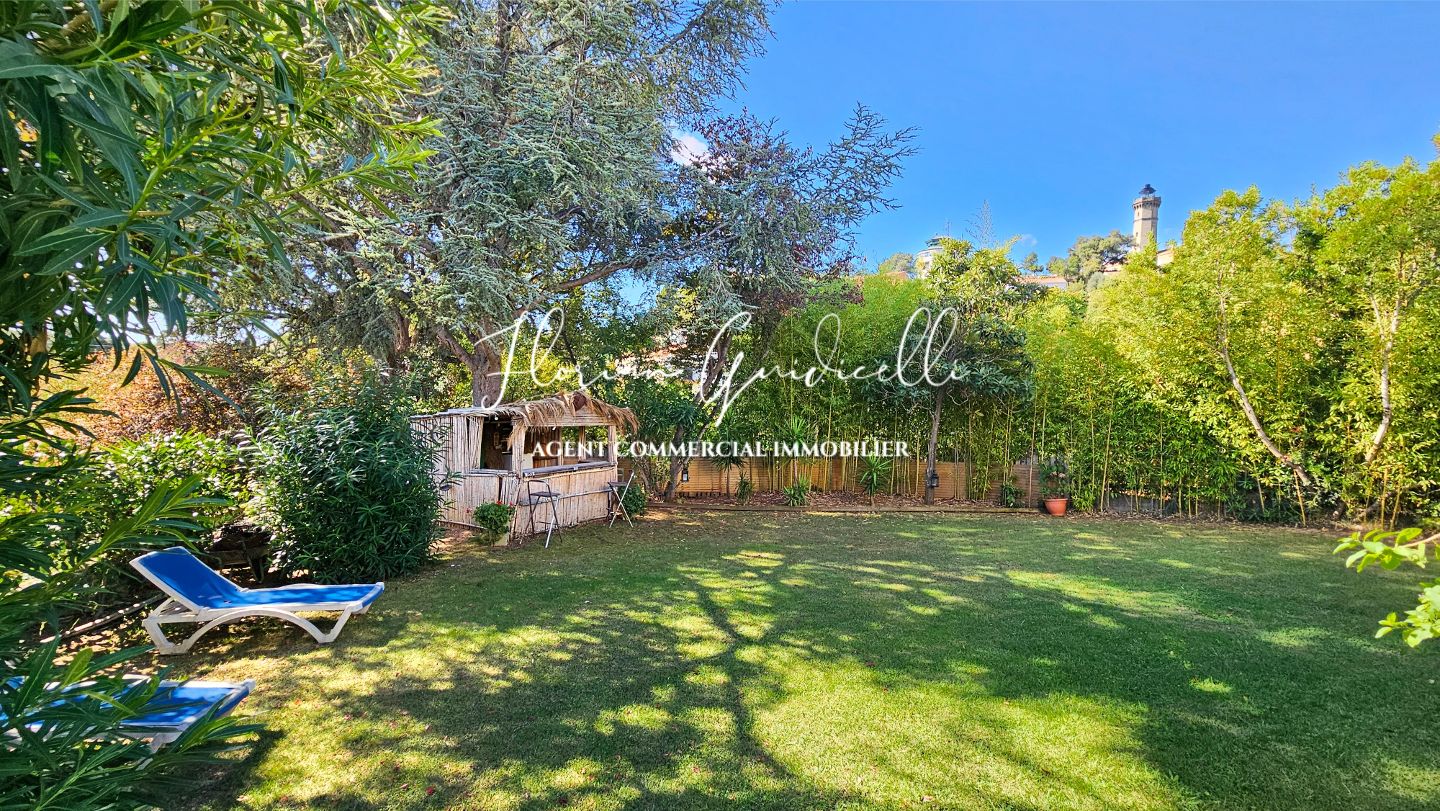 Maison à vendre  - 5 pièce(s) - 155m2 - San-giuliano (20230)