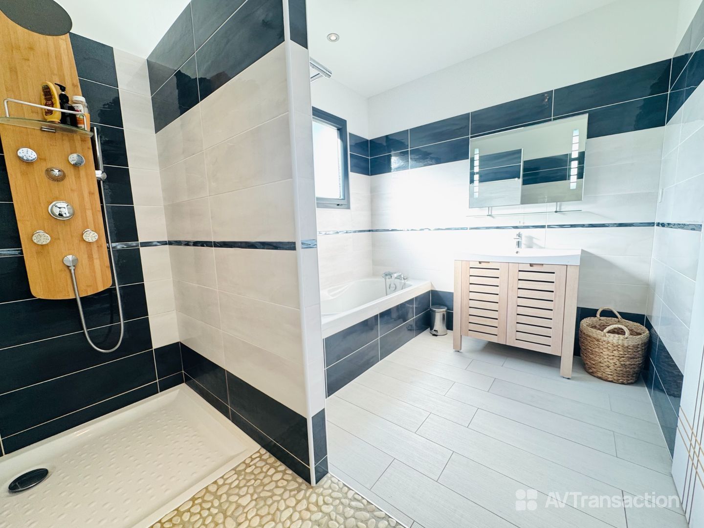 Maison à vendre  - 6 pièce(s) - 157m2 - Lège-cap-ferret (33950)