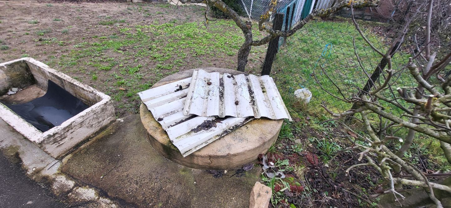 Terrain constructible à vendre  - 830m2 - Grièges (01290)