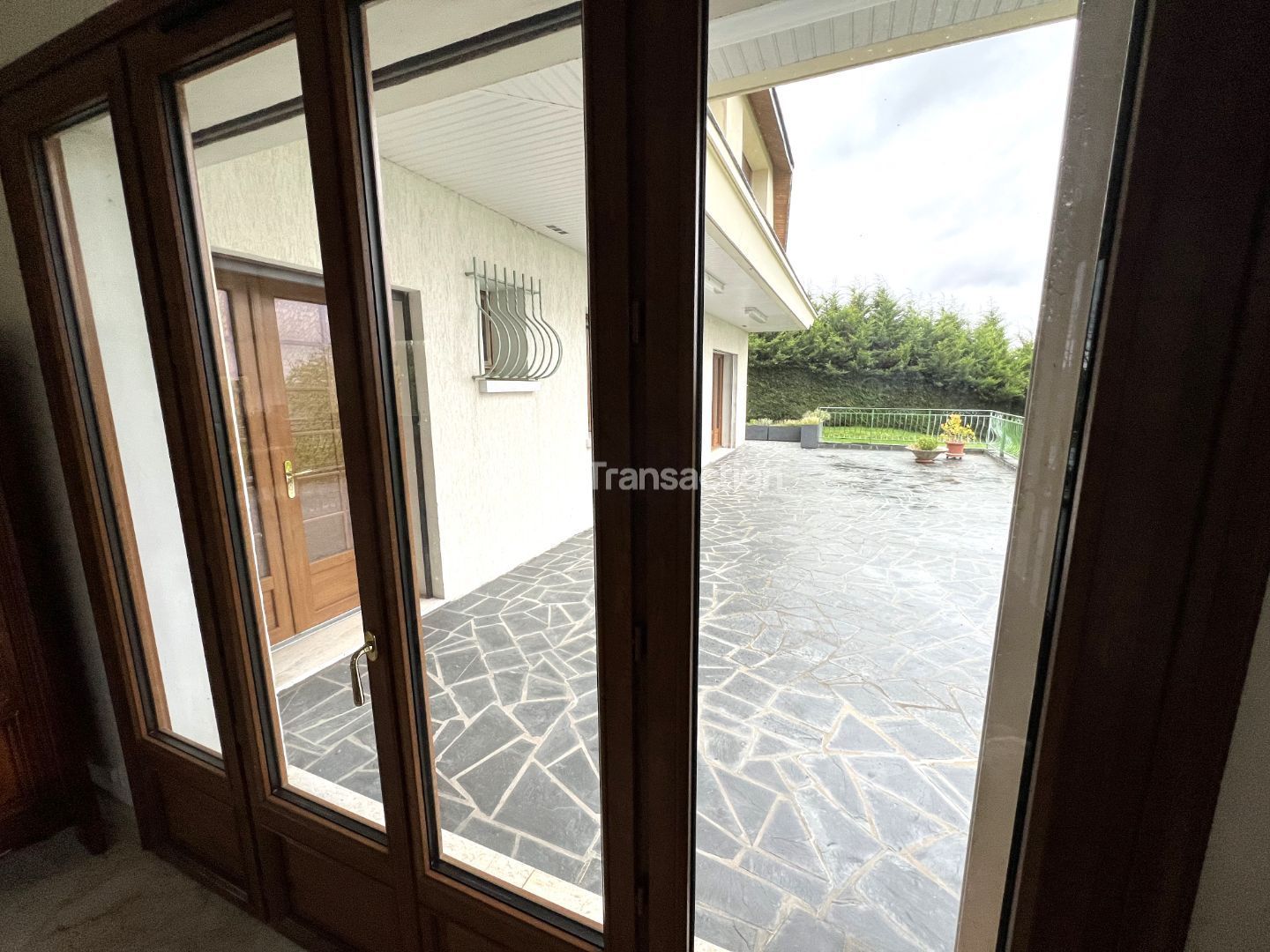 Maison contemporaine à vendre  - 8 pièce(s) - 218m2 - Gaillon (27600)