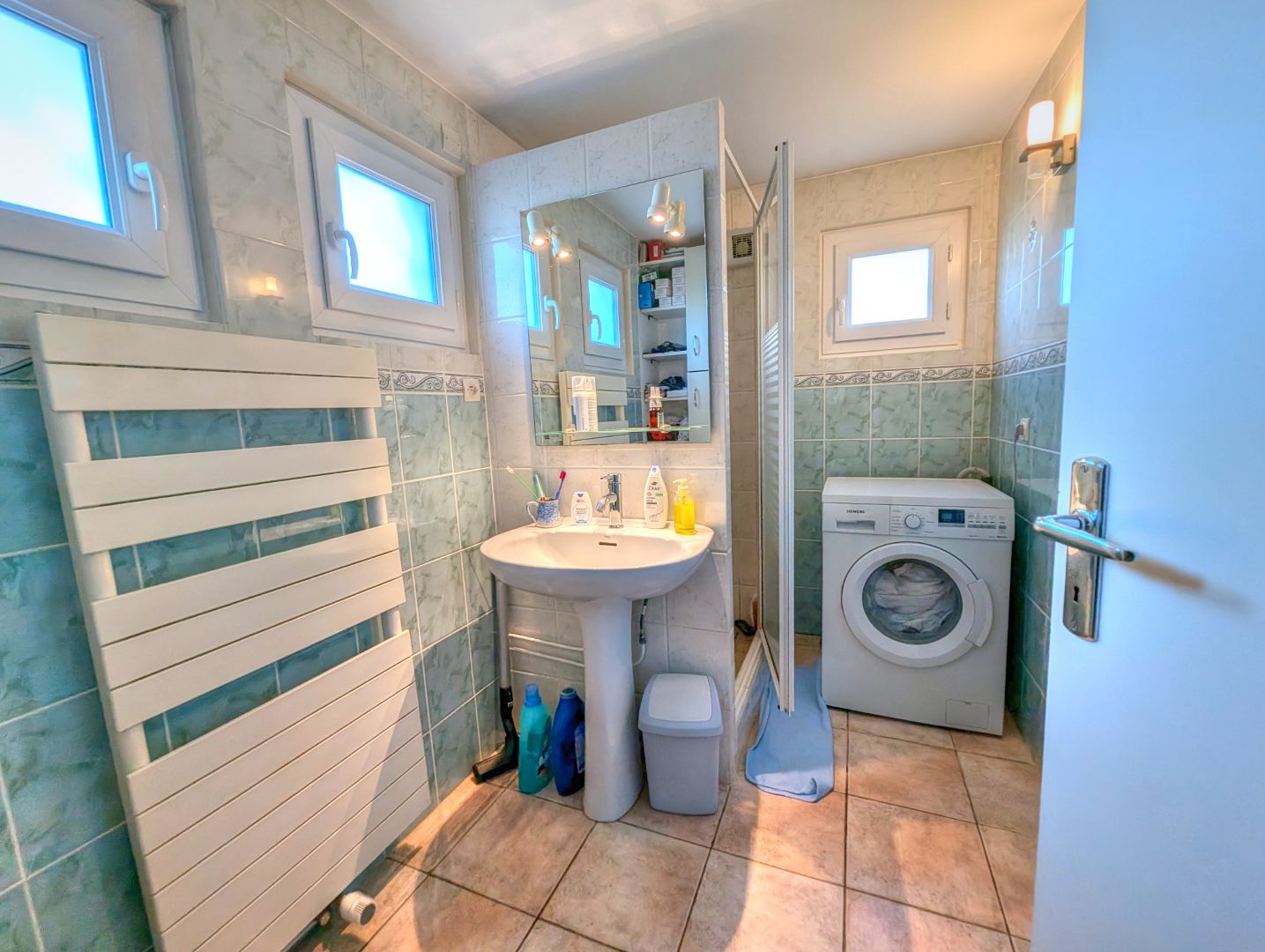 Maison à vendre  - 7 pièce(s) - 139m2 - Grièges (01290)