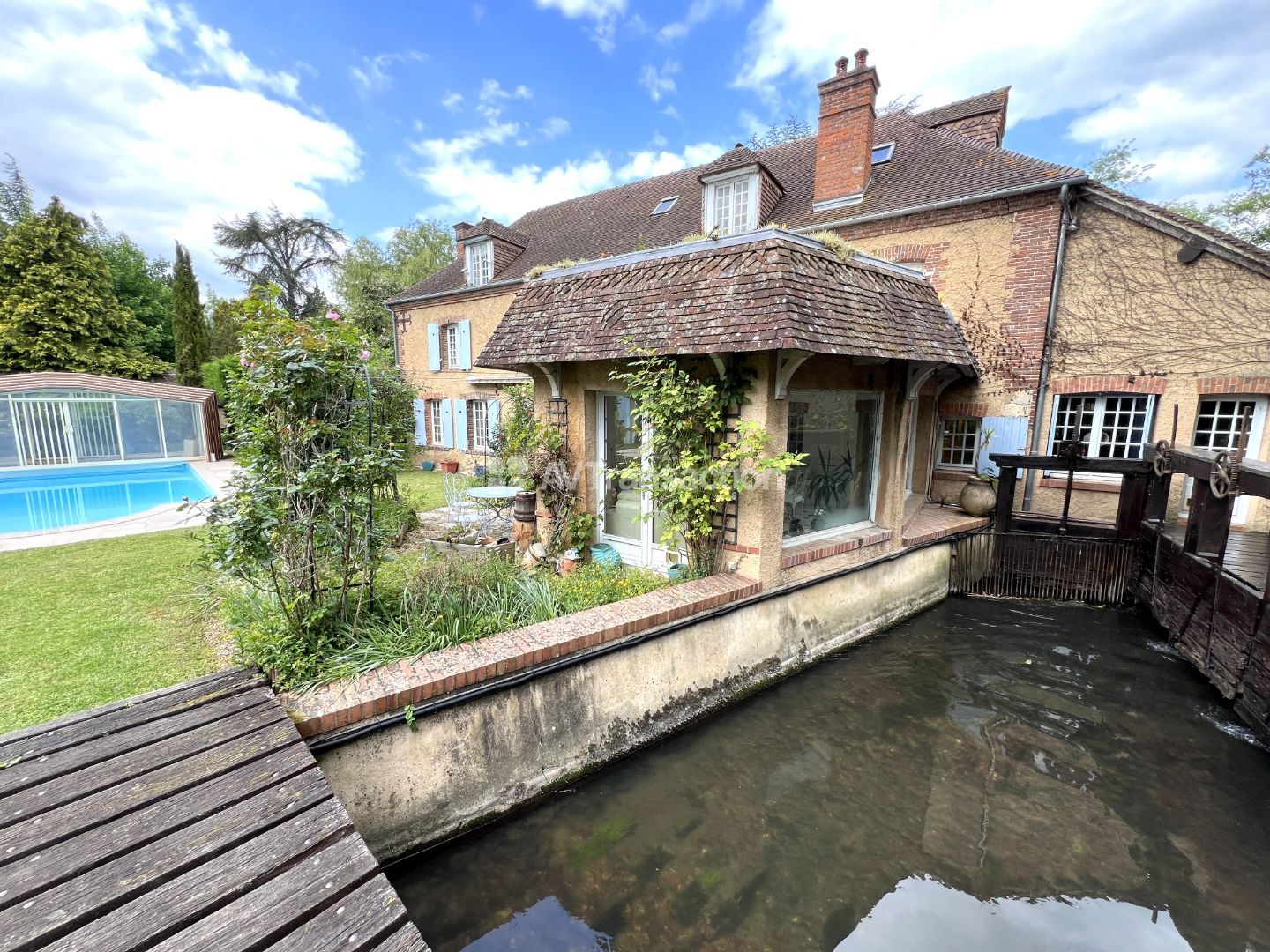 Moulin à vendre  - 14 pièce(s) - 361m2 - Ivry La Bataille (27540)