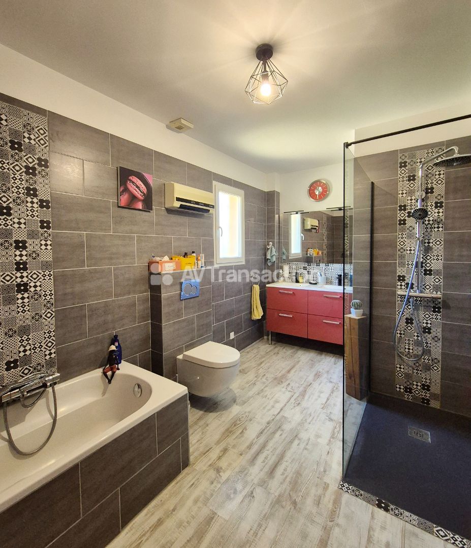 Maison à vendre  - 4 pièce(s) - 99m2 - Salernes (83690)