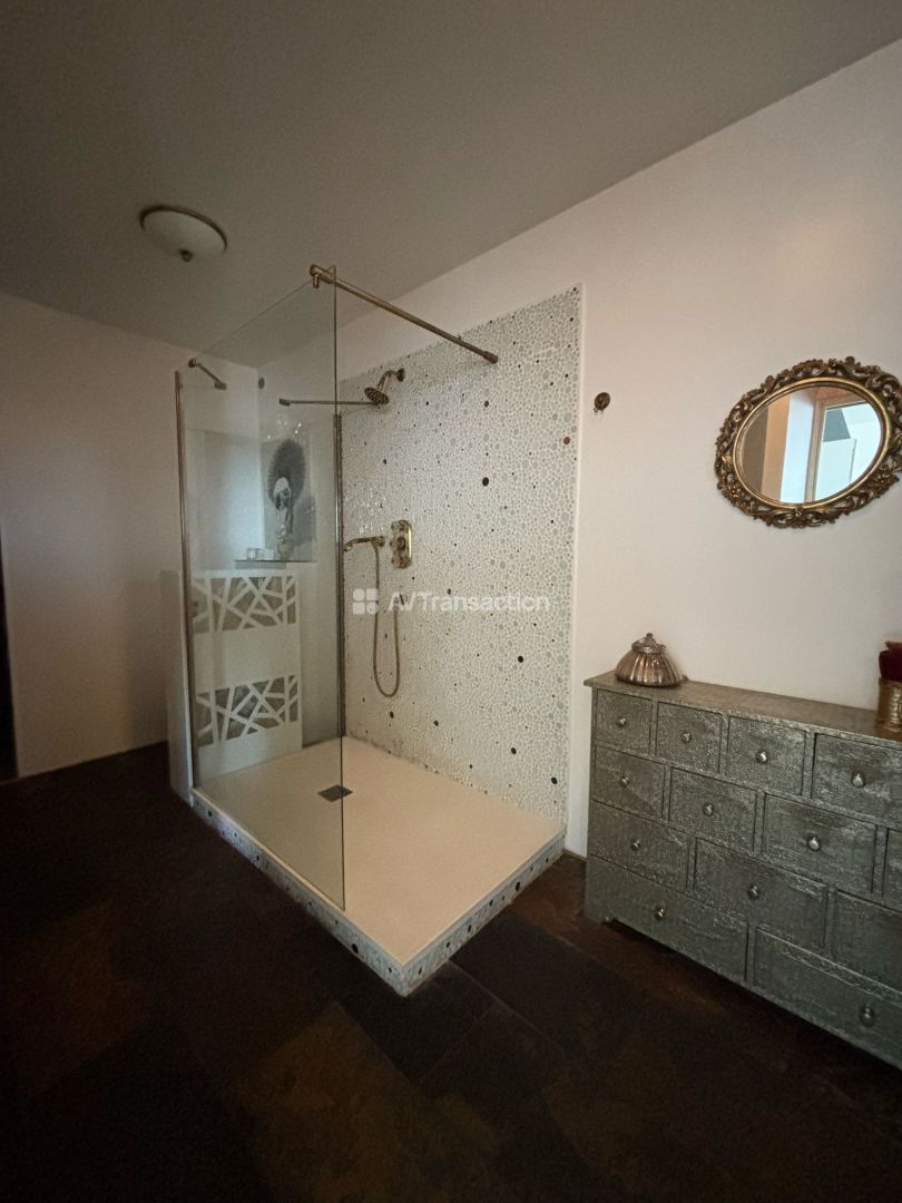 Appartement rénové à vendre  - 2 pièce(s) - 73m2 - Neuilly-sur-seine (92200)