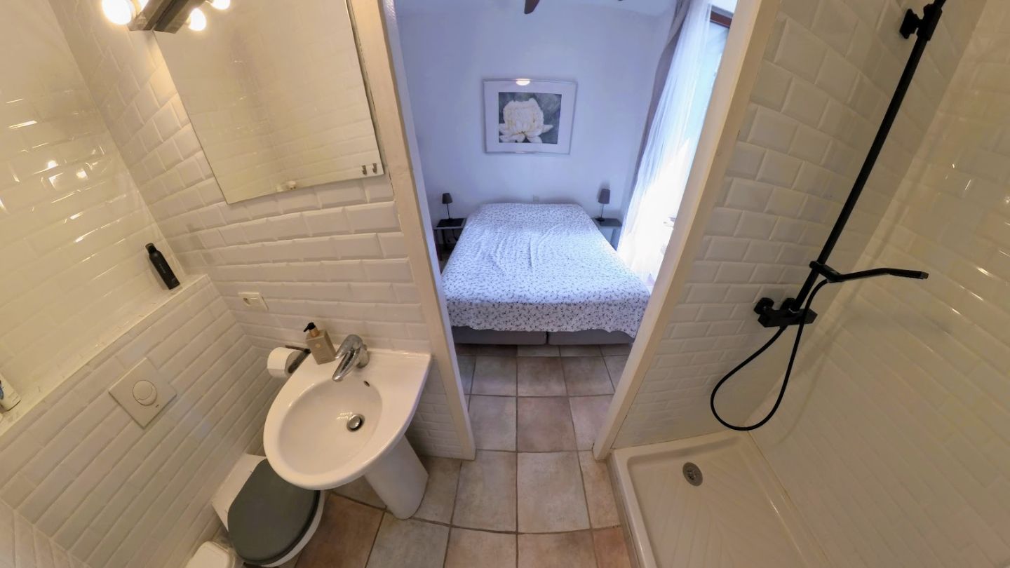 Maison de caractère à vendre  - 14 pièce(s) - 253m2 - Beaufort (34210)