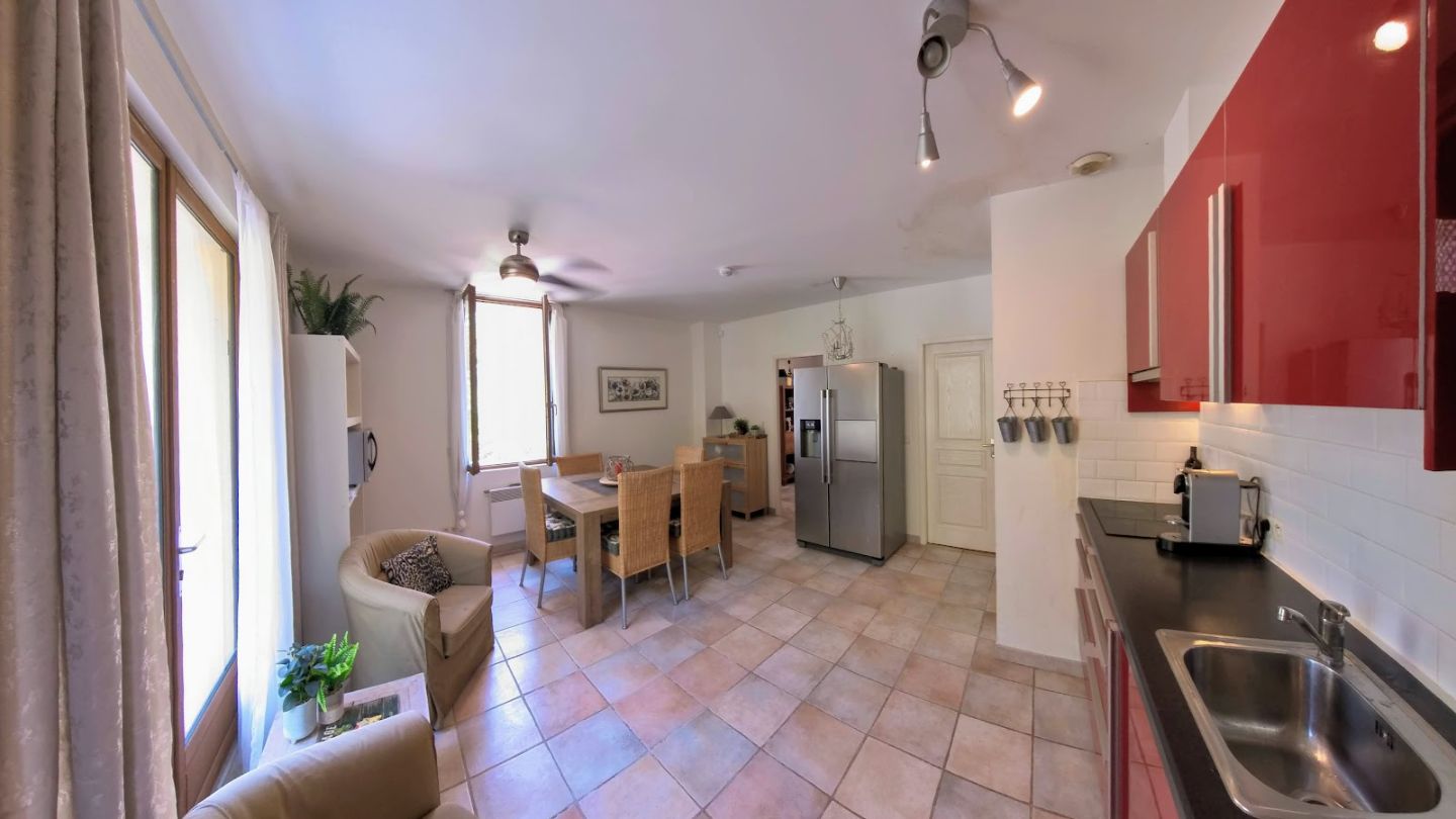 Maison de caractère à vendre  - 14 pièce(s) - 253m2 - Beaufort (34210)